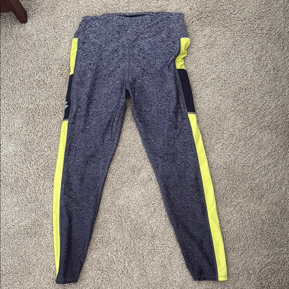 Kickin’ Asphalt Running and Work Out Gray and Yellow Athletic Leggings